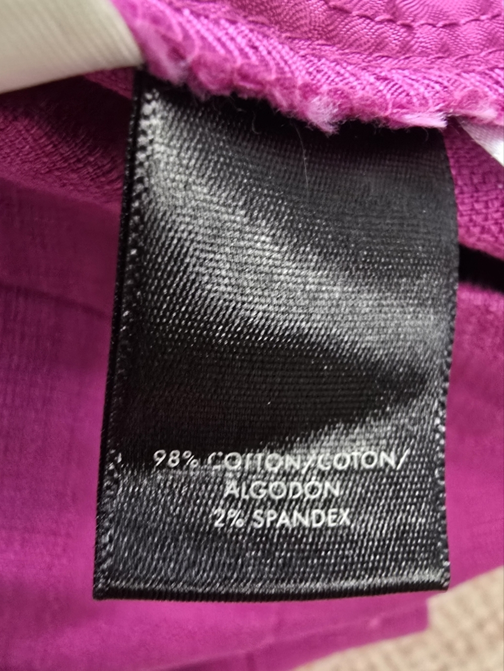 Ann Taylor High Waist Magenta Shorts Size 8 - Picture 3 of 4